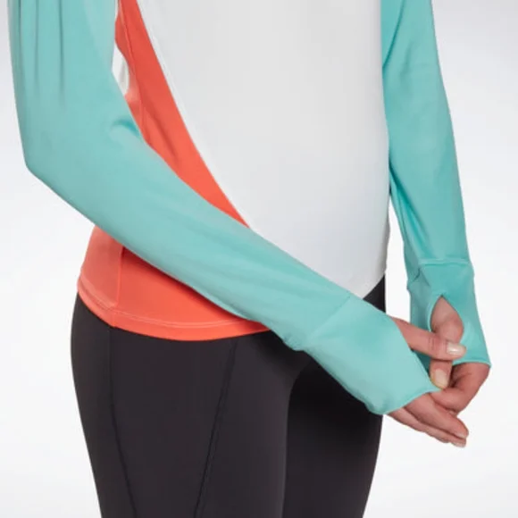 Reebok running 1/4 zip sweatshirt - Picture 3 of 13